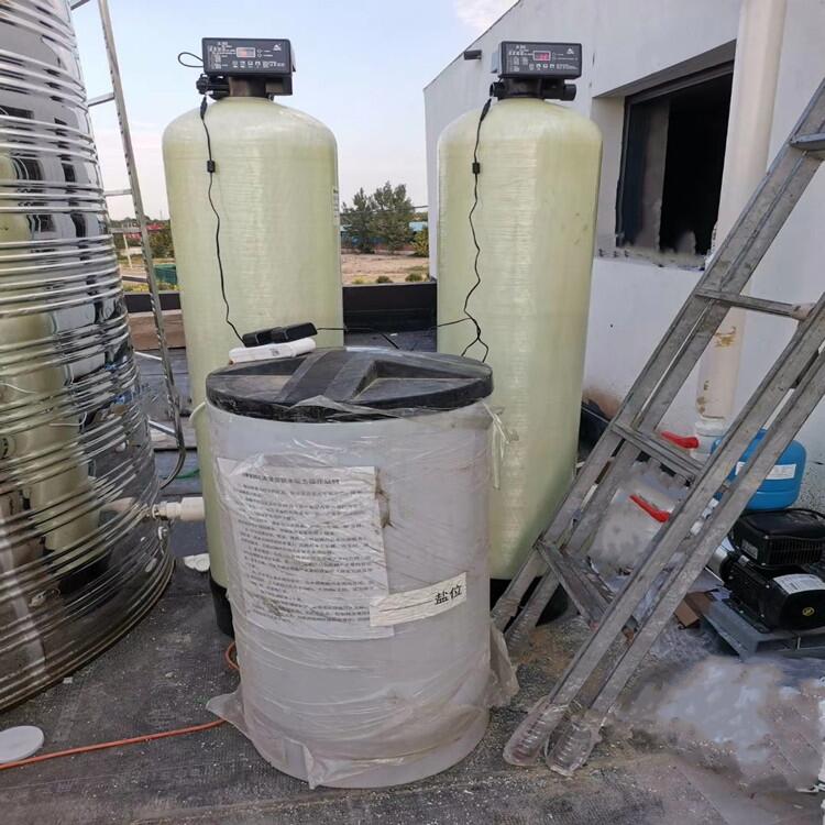 冀誠科雙罐全自動軟化水設備一用一備流量型軟水器